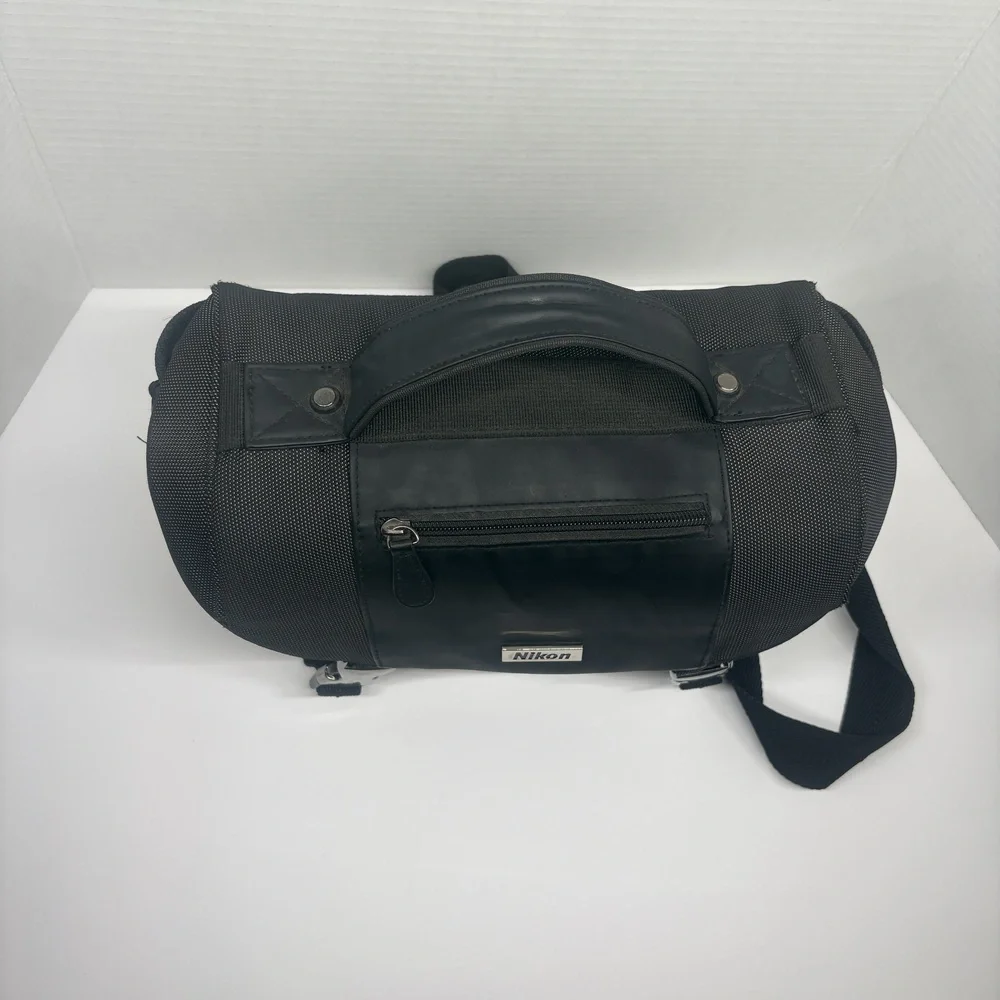 Nikon Camera Bag Shoulder Black Medium Padded Adjustable Strap Classic